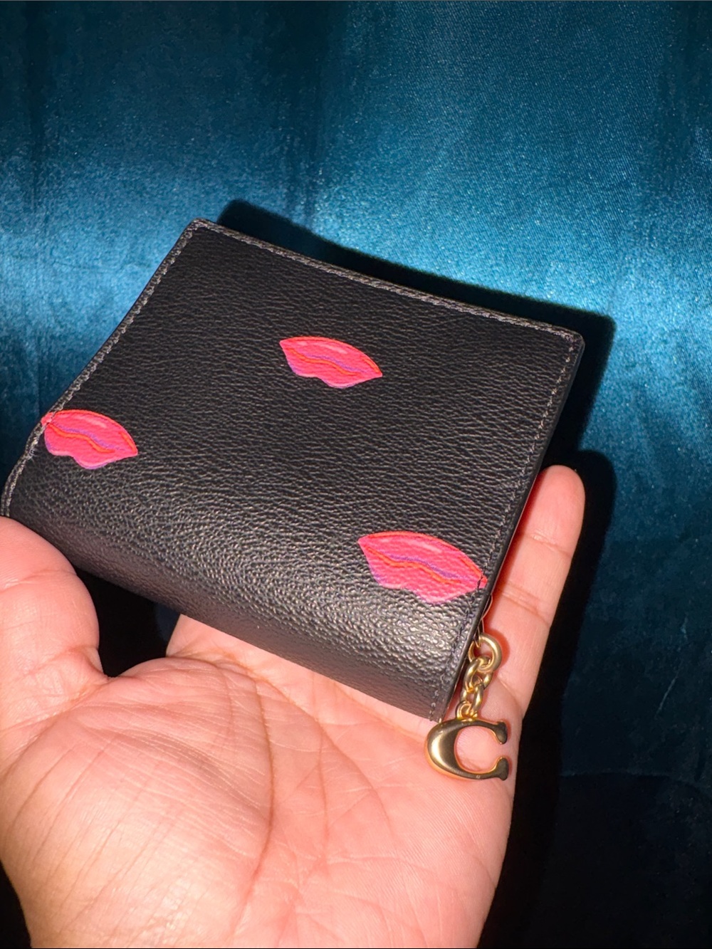 COACH Black Leather Wallet with Pink Kiss Print - Picture 7 of 9